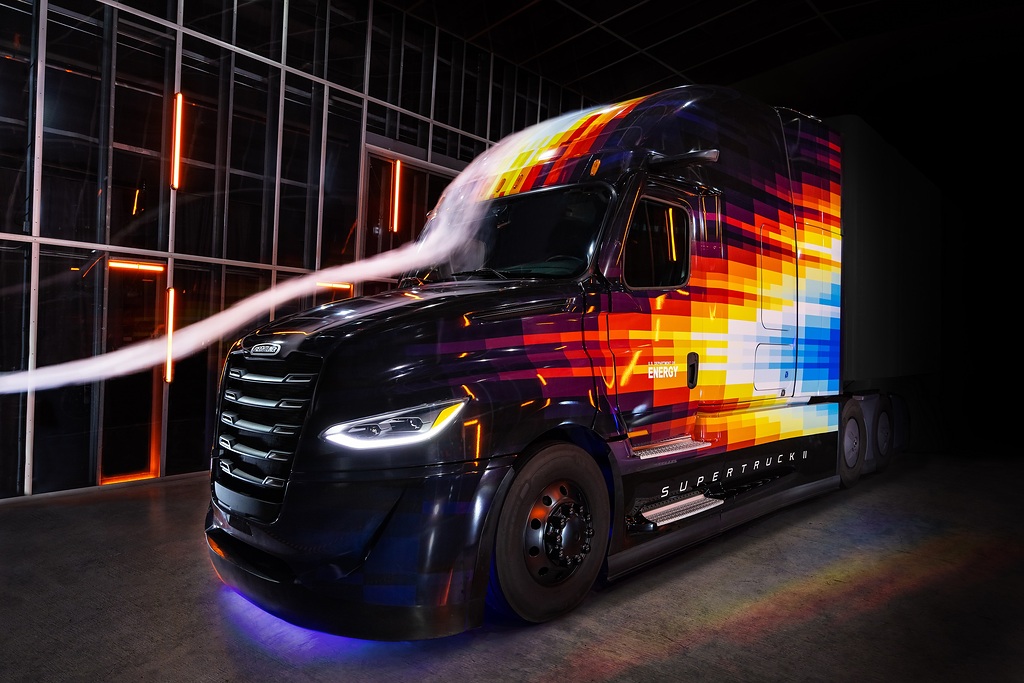 Taking efficiency to the next level: The Freightliner SuperTruck II Taking efficiency to the next level: The Freightliner SuperTruck II 