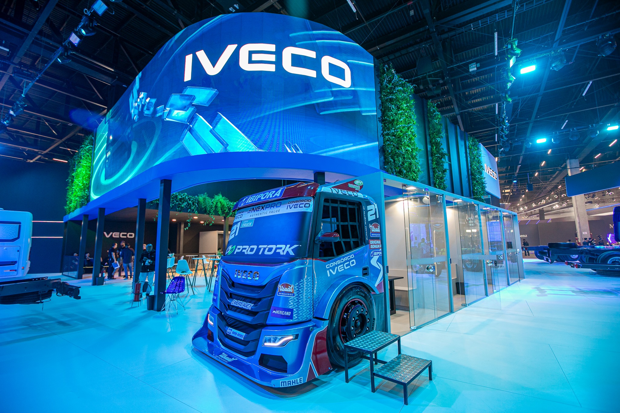 IVECO_FENATRAN_3.jpg