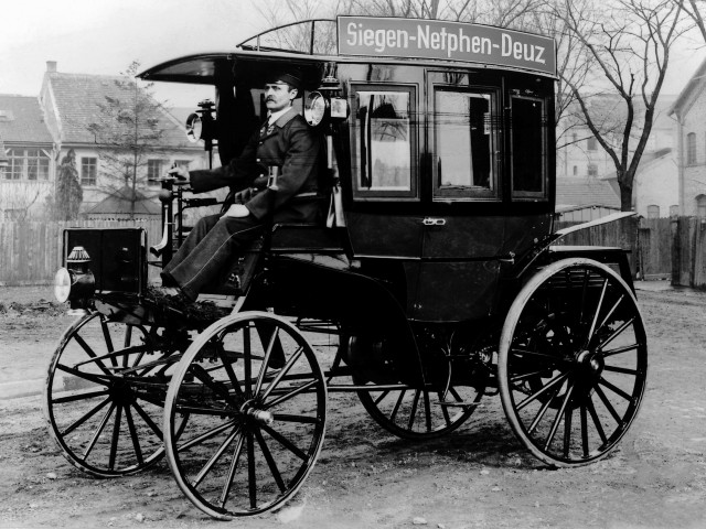 1895_El_Landauer_-_el_primer_autobus_del_mundo