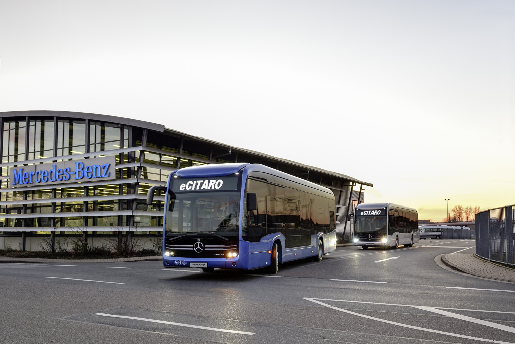 Récord para Mercedes-Benz: 55,555 autobuses Citaro producidos. Y el autobús de aniversario es un eCitaro destinado a Suecia