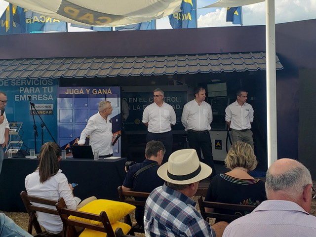 Mirando al agro: ANCAP estuvo presente en una nueva Expoactiva