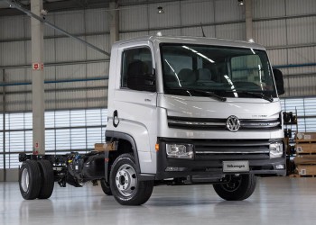 VOLKSWAGEN DELIVERY 6.160