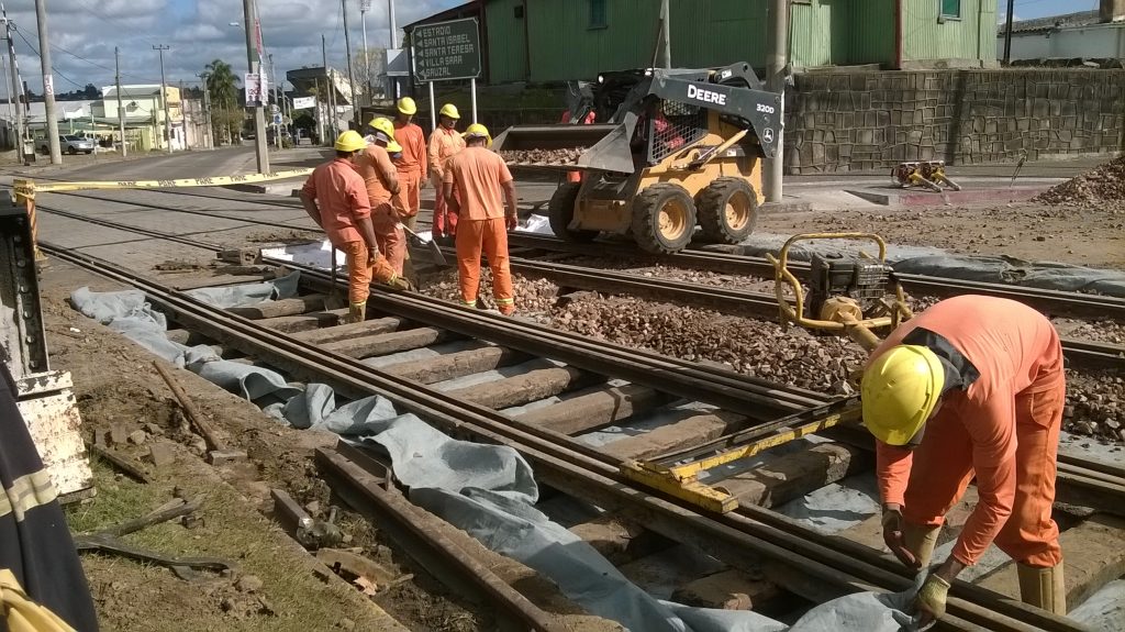 Inversiones en sector ferroviario llegarán a 320 millones de dólares en actual quinquenio de gobierno