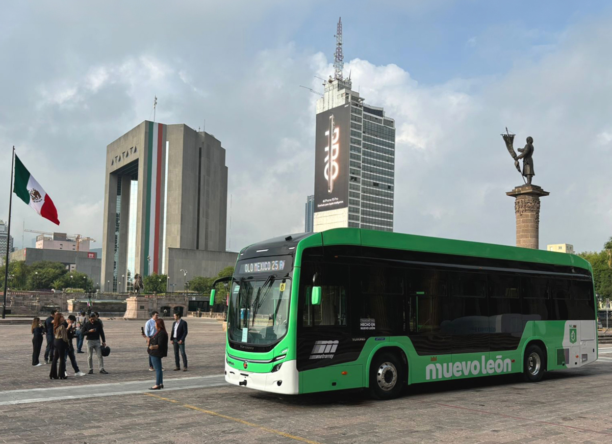 Marcopolo México inicia entrega de 45 autobuses Attivi 100% eléctricos