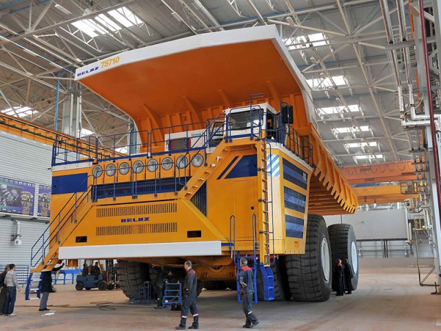 BelAZ 75710: El camión más grande del mundo