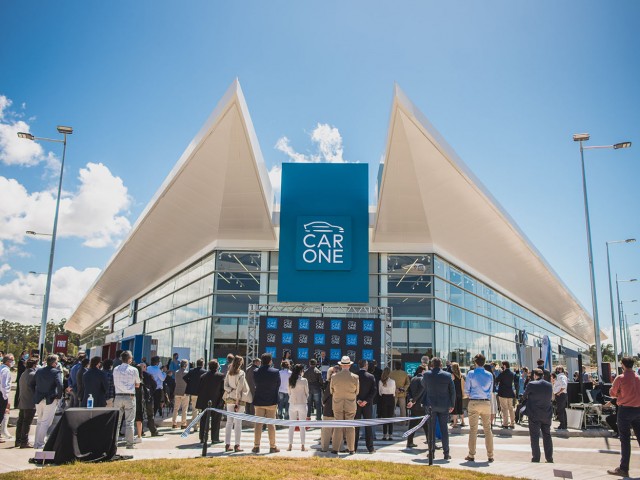 Car One celebró la inauguración de su primera etapa en el país