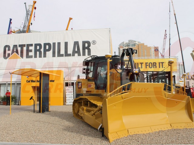 CONEXPO_-_Caterpiller_4