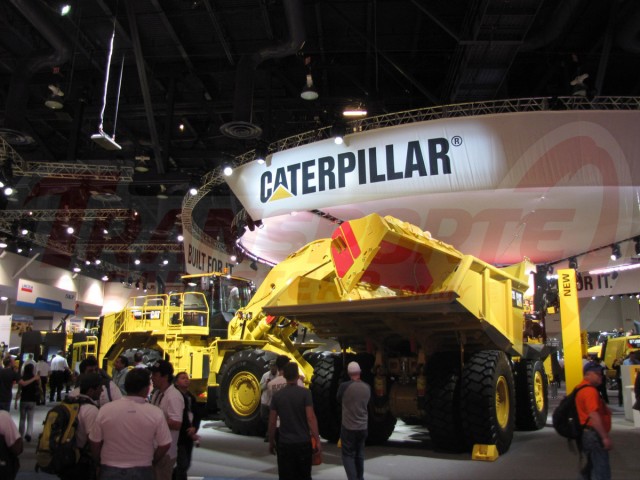 CONEXPO_-_Caterpiller_6