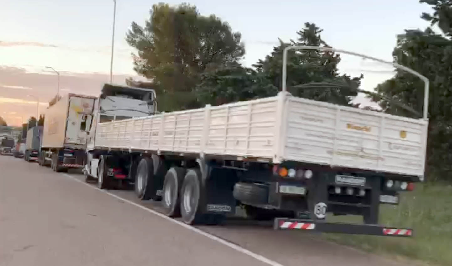 Medidas argentinas provocaron cortes en los pasos de frontera