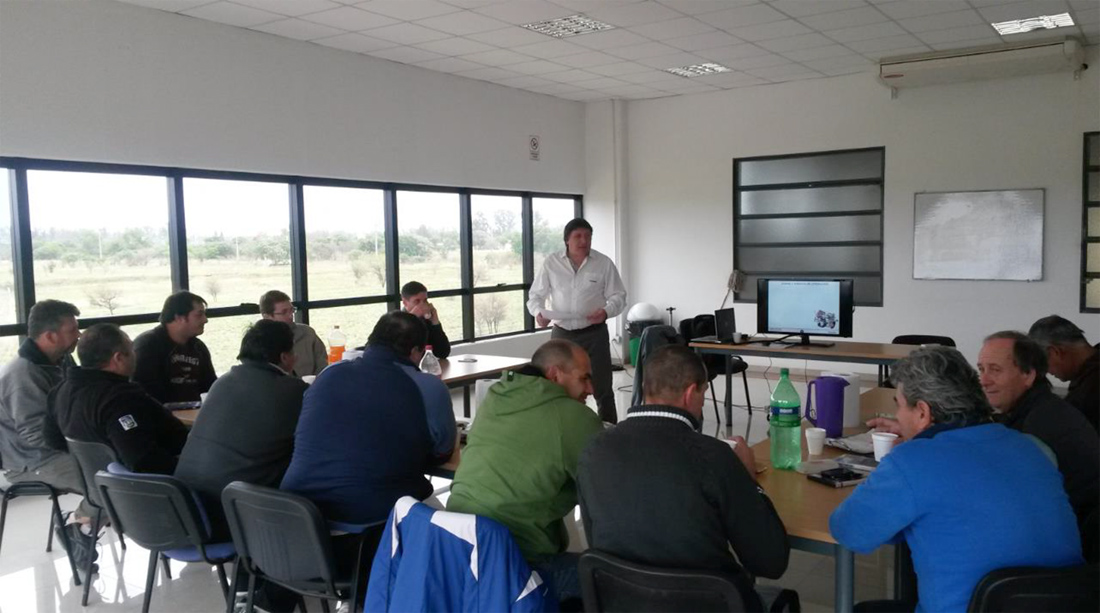 Entrenamiento de conductores en Argentina: aprender a usar la tecnología para mejorar la productividad