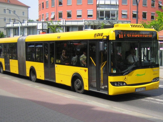 Los fabricantes de autobuses firman un acuerdo para ampliar los modelos de pila de combustible de cara a 2020