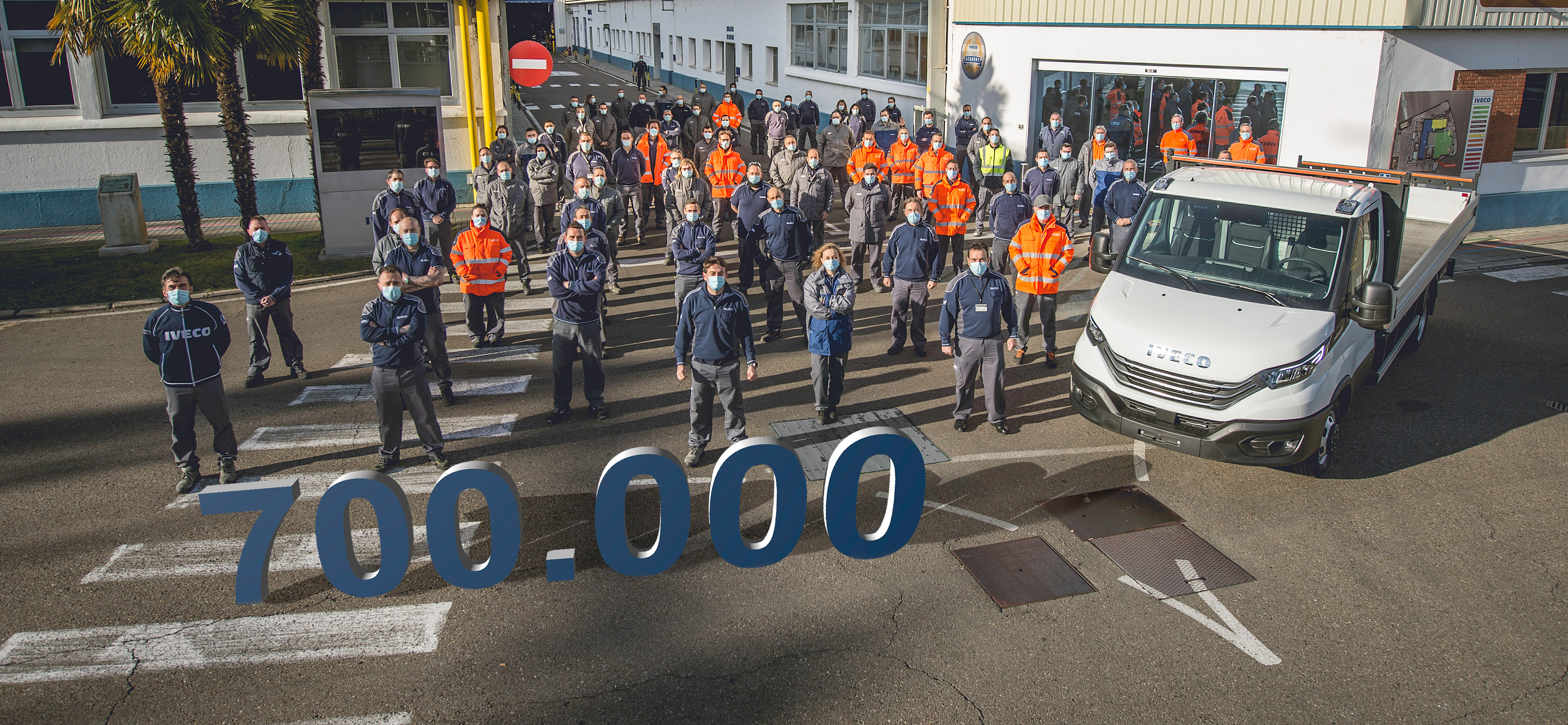 IVECO produce la Daily número 700.000 en Valladolid en el 30º aniversario del inicio de su fabricación en esta Planta