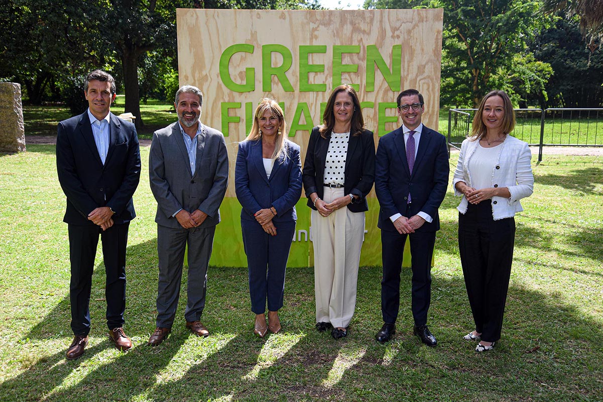 El hidrógeno verde “puede ser un sector de exportación muy importante para el Uruguay”, dijo la ministra Facio