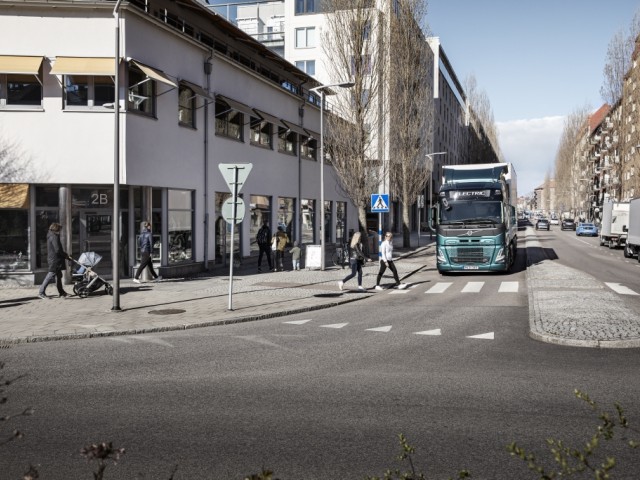 Volvo Trucks incorpora avisos sonoros exclusivos a sus camiones eléctricos