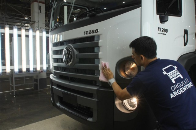 VW Camiones y Buses aumenta su participación en el mercado argentino y triplica el volumen de ventas al país