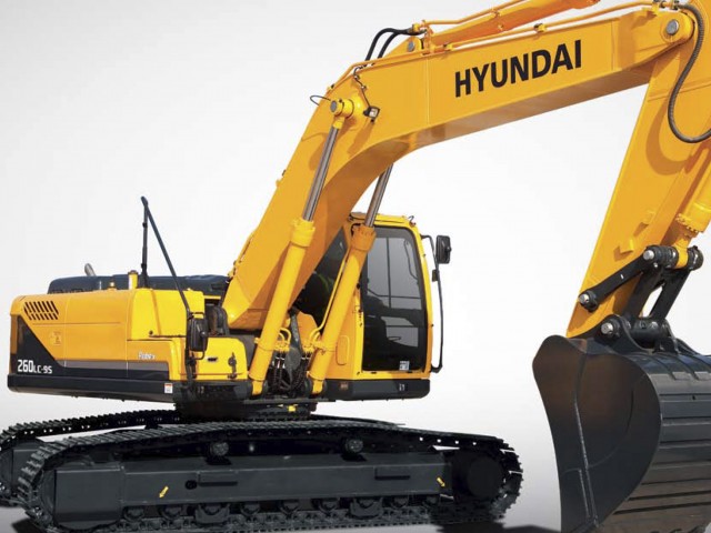 HYUNDAI_R260LC-9S_-_Excavadoras_Medianas_6