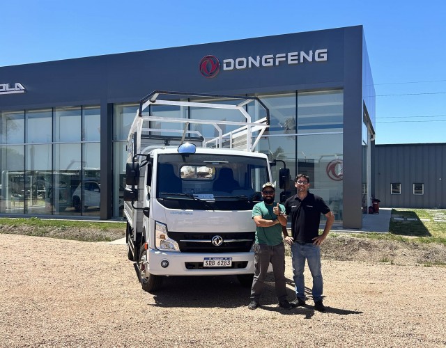 DONGFENG - Pablo Sánchez