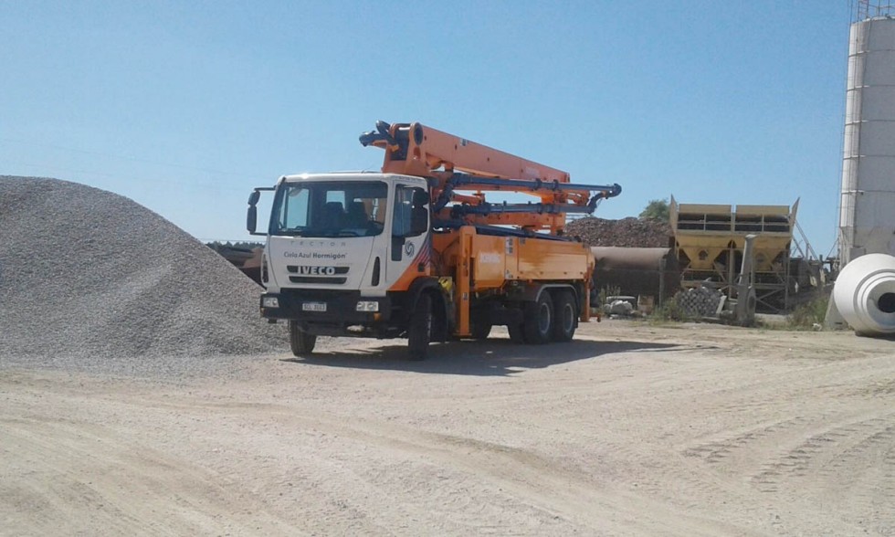 IVECO_Cielo_Azul_Cementos_y_Calizas