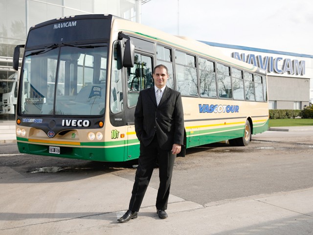 Soñar en grande: Iveco Bus entregó tres unidades a la compañía de transporte de pasajeros Vasco Tour de Argentina