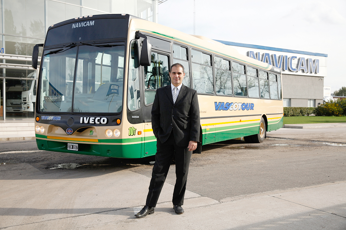 Soñar en grande: Iveco Bus entregó tres unidades a la compañía de transporte de pasajeros Vasco Tour de Argentina