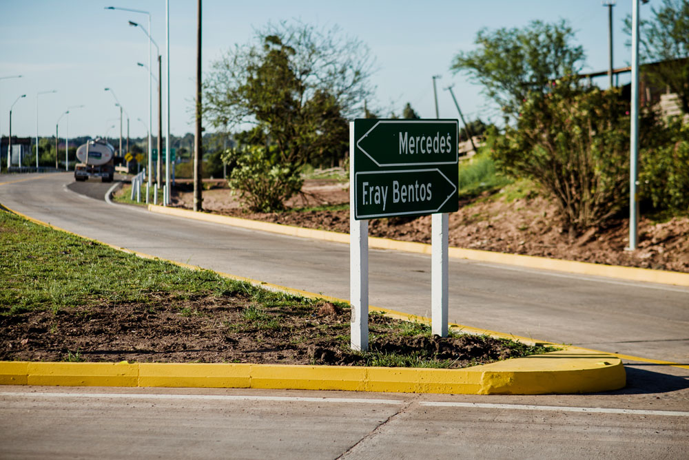 Se inauguran obras en ruta 2