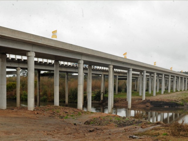 Se inauguró puente en ruta 1 tras inversión de U$S 12 millones