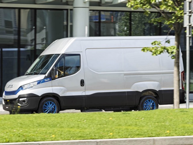 IVECO Daily Blue Power, una nueva gama sostenible para entregas sin límites en zonas urbanas