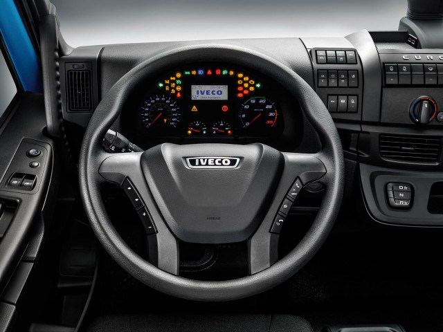 Iveco_Eurocargo_2015_21_1