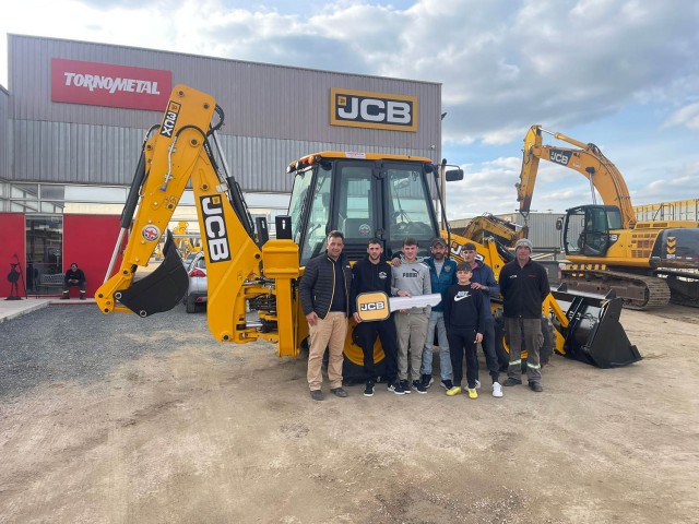 JCB - Familia Arvallo