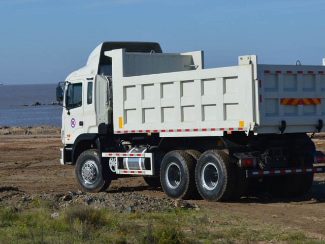 Jac_336Hp_Gallop_6x4_Volcadora_16