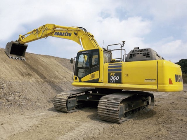 Komatsu_action_01_bf5_3