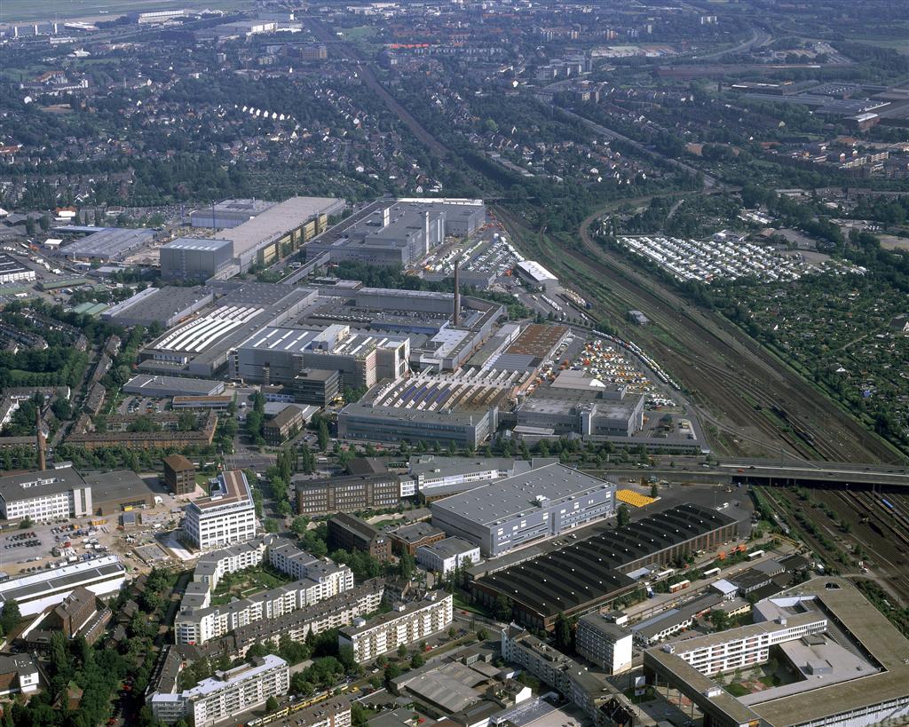 Mercedes-Benz invertirá 450 millones en modernizar las plantas de producción de la nueva Sprinter