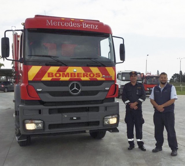 MERCEDES-BENZ / Dirección Nacional de Bomberos