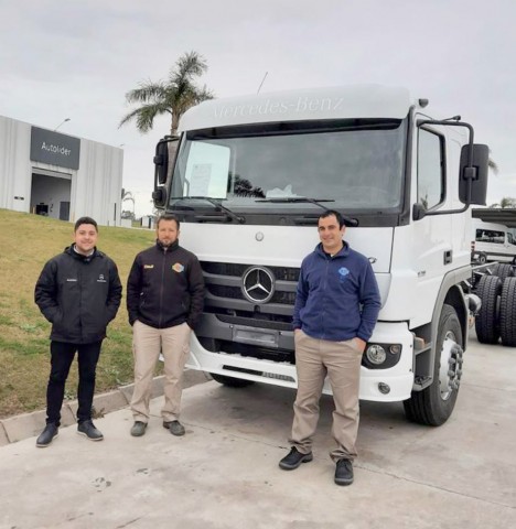 MERCEDES-BENZ / Fomento Rural de Colonia Suiza