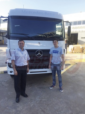 MERCEDES-BENZ / Transporte Menoni