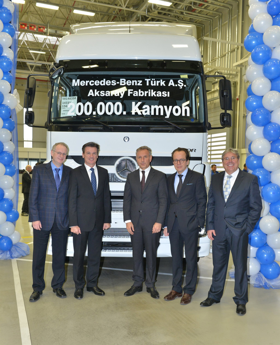 Mercedes-Benz Trucks produce el camión número 200.000 construido en la planta de Aksaray (Turquía)