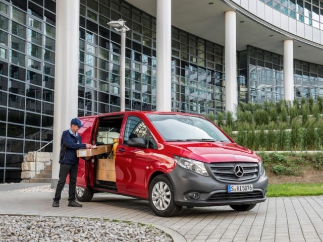 Mercedes_Benz_Vito_3