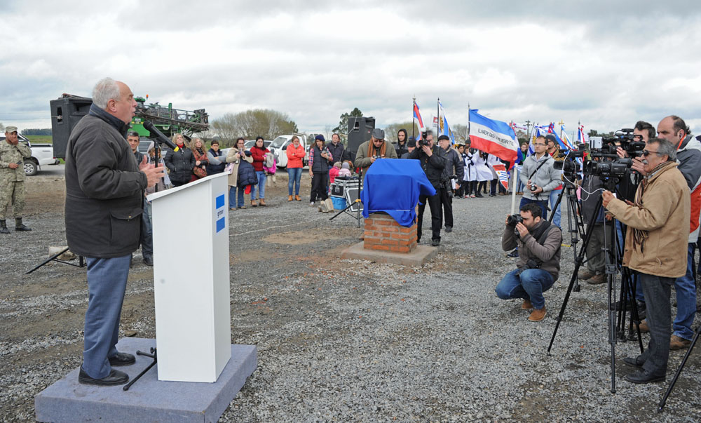 Rossi anunció presentación de proyecto Ferrocarril Central entre Paso de los Toros y Montevideo