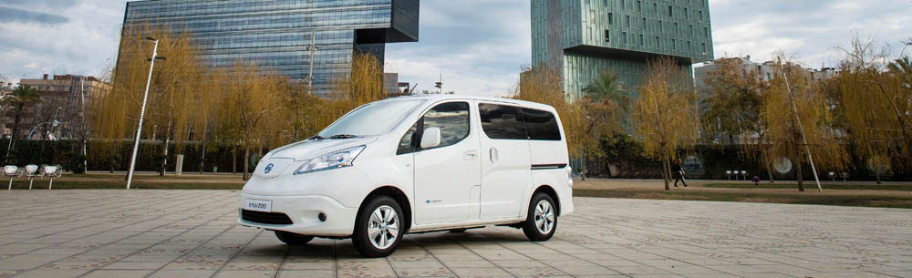 La van eléctrica Nissan e-NV200 expande su rango de autonomía