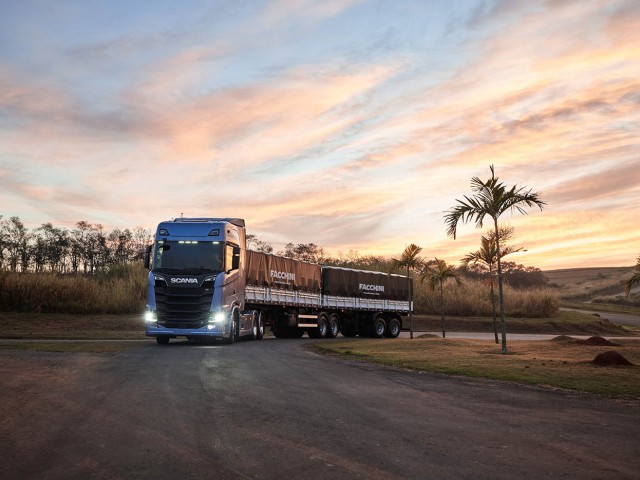 Nuevo_Scania_47