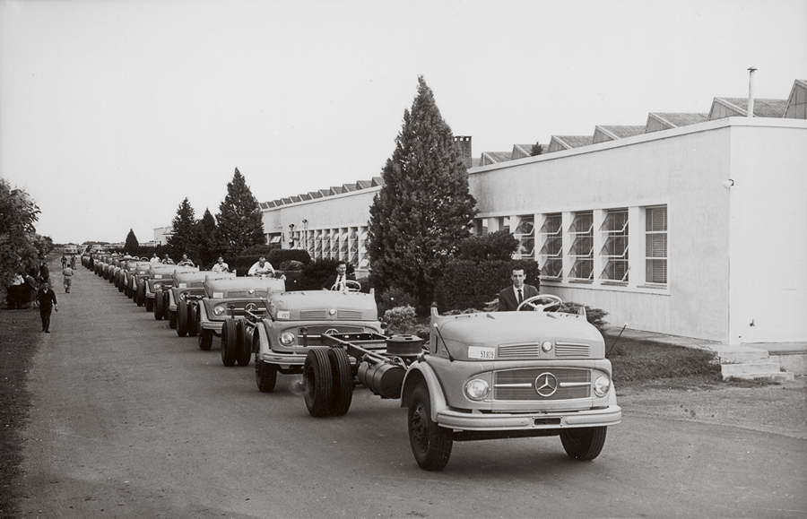 Mercedes-Benz, 65 años en Argentina, una gran historia, todo un camino por delante