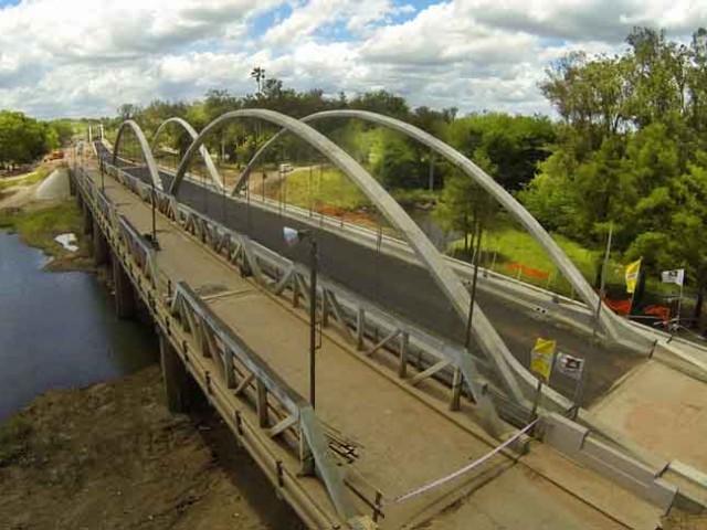 SACEEM finalizó la obra de dos puentes sobre el Paso del Bote, en la ciudad de Tacuarembó 