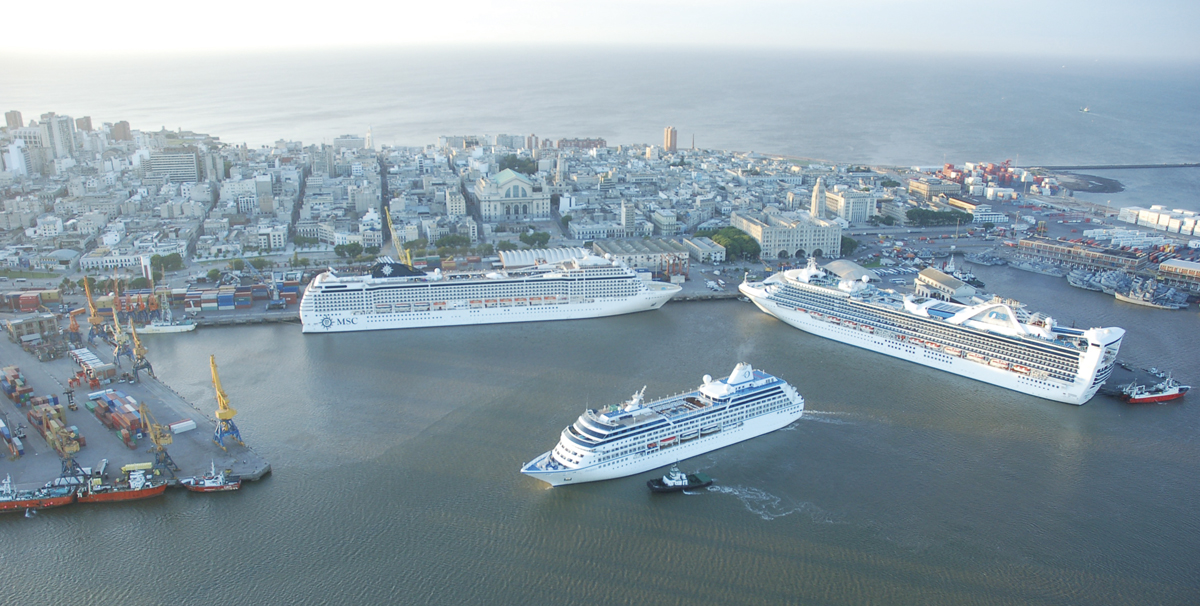 Empresas de transporte de pasajeros movieron pasajeros de 140 cruceros