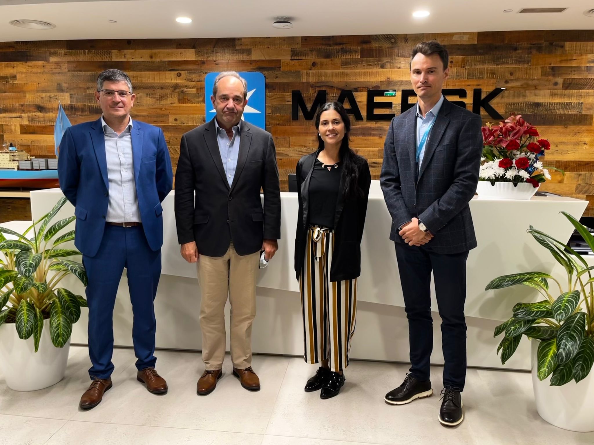 Reuniones con Maersk y Emirates Airlanes en Dubái