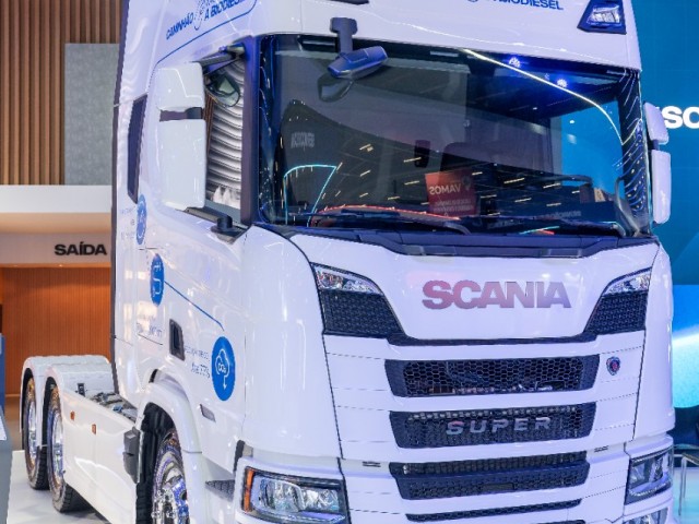 FENATRAN 2024: El modelo SCANIA R ganó el premio a Camión del año en América Latina 2025 en FENATRAN