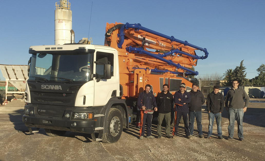 Cielo Azul Hormigón incorpora un Scania P310 con un equipo único en el país