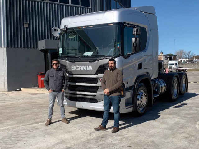 SCANIA - Gabriel y Pablo López