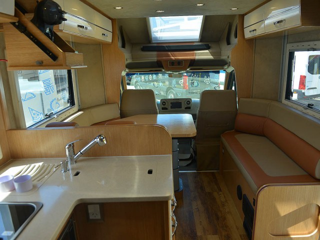 Sprinter_Motorhome_1