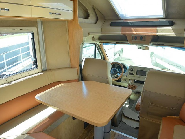 Sprinter_Motorhome_4