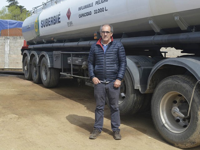 RICARDO SUBERBIÉ: Reconvirtiendo su trabajo para estar vigente